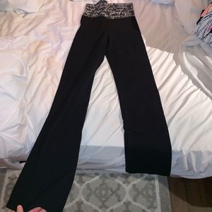 Victoria's Secret yoga pants